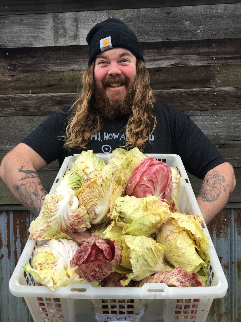 Organic farm expands sales to online
